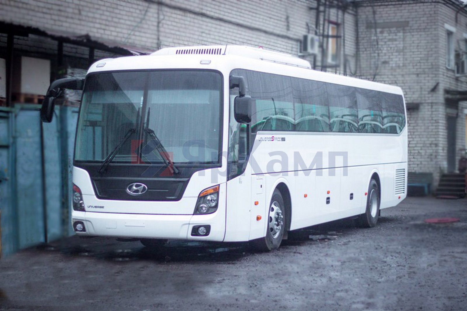 Междугородний автобус Hyundai Universe Noble