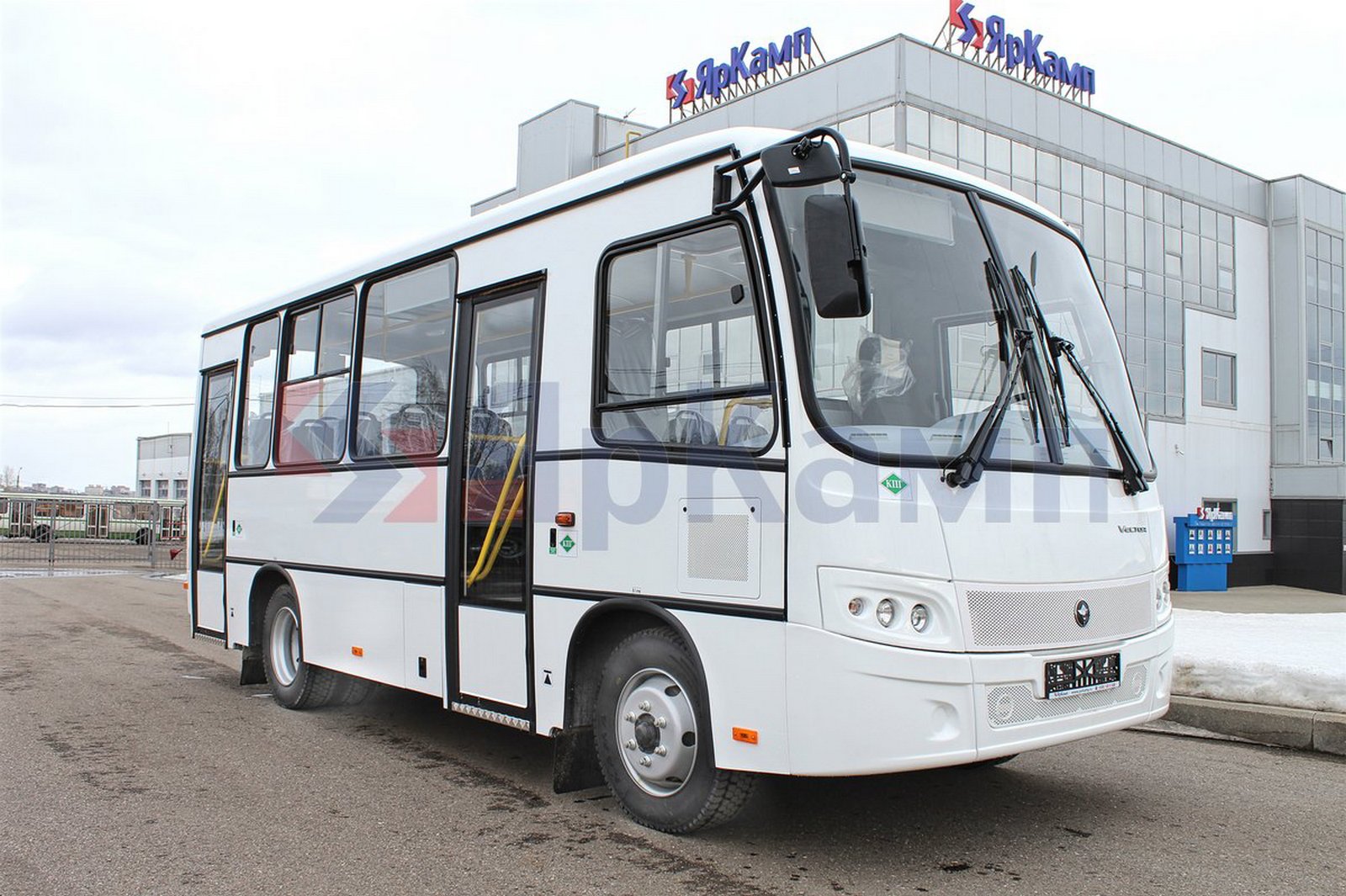 Корпоративный автобус ПАЗ 320302