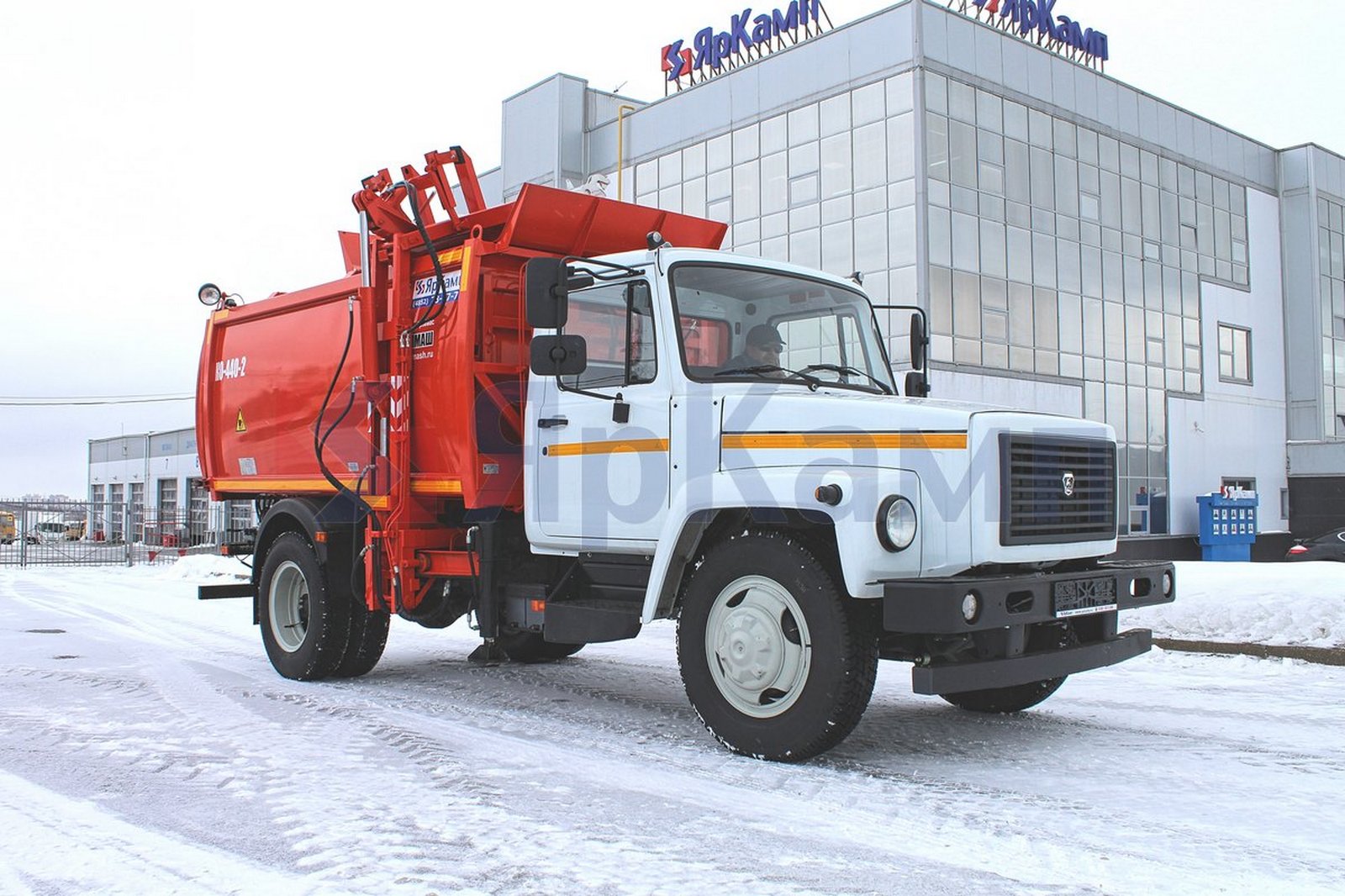 Фото мусоровоза на базе шасси ГАЗ 3309